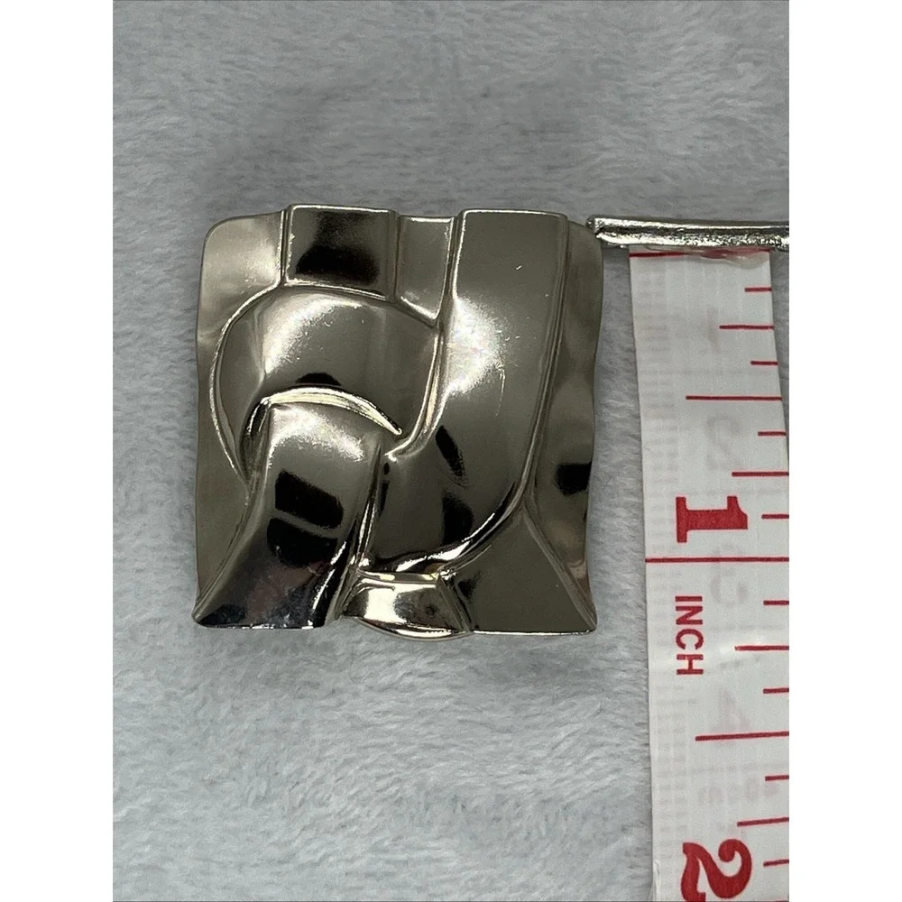 Vtg Silver Tone Scarf Clip Geometric Abstract Woven Design Estate Old Money Chic